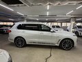 2023 BMW X7 40i I (G07) Рестайлинг, белый, 15490000 рублей - вид 4
