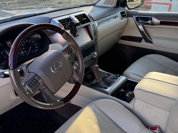 2016 Lexus GX 460 II Рестайлинг, белый, 4950000 рублей - вид 7