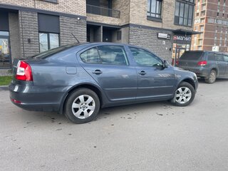 2011 Skoda Octavia II (A5) Рестайлинг, серый, 595000 рублей, вид 4
