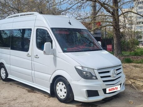 2017 Mercedes-Benz Sprinter, белый, 4800000 рублей, вид 2
