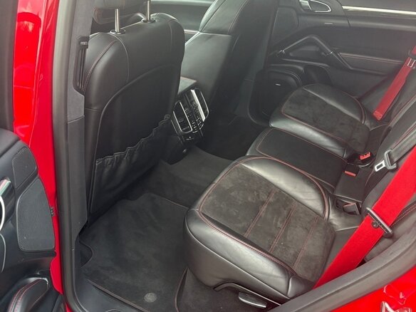 2013 Porsche Cayenne GTS II (958), красный, 3070000 рублей - вид 13