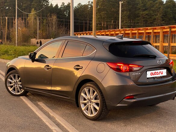 2016 Mazda Axela III Рестайлинг, серый, 1450000 рублей - вид 6