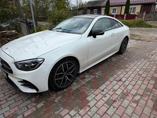 2021 Mercedes-Benz E-Класс 200 V (W213, S213, C238) Рестайлинг, белый, 7500000 рублей, вид 1