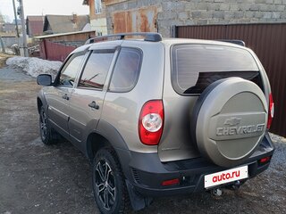 2012 Chevrolet Niva I Рестайлинг, серый, 527000 рублей, вид 4