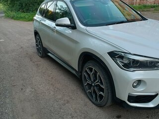 2016 BMW X1 18i sDrive II (F48), белый, 1800000 рублей, вид 3