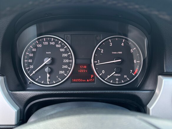 2010 BMW 3 серии 318i V (E90/E91/E92/E93) Рестайлинг, чёрный - вид 7