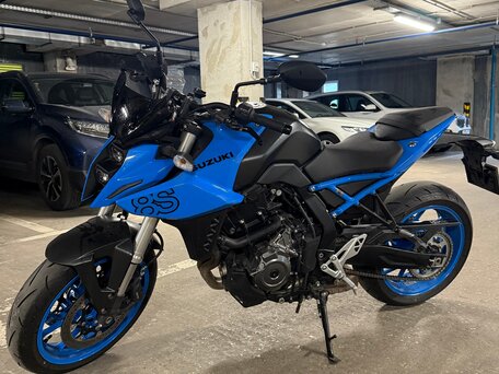2023 Suzuki GSX-8S, голубой, 820000 рублей, вид 1