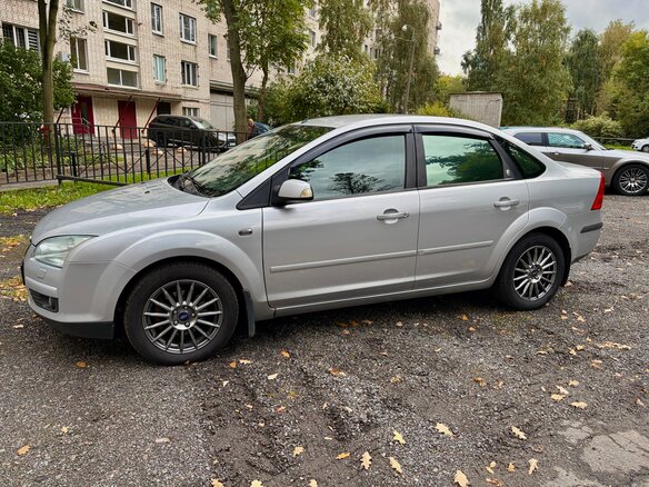 2006 Ford Focus II, серебристый, 630000 рублей - вид 6
