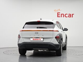 2023 Hyundai Kona II (SX2), белый, 2200205 рублей, вид 4
