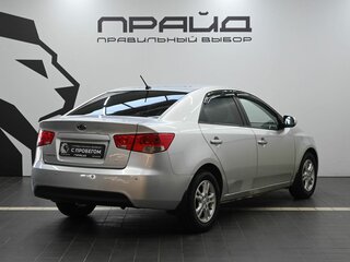 2010 Kia Cerato 6-speed II, серебристый, 679900 рублей, вид 2