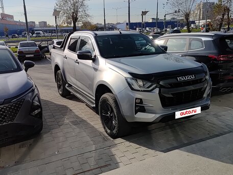 2021 Isuzu D-Max III, серый, 5500000 рублей, вид 1