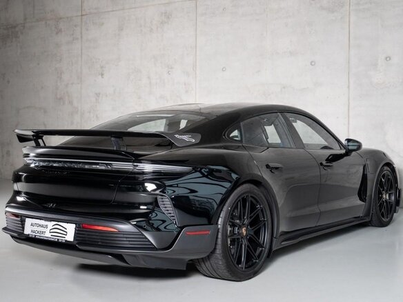 2026 Porsche Taycan Turbo GT I Рестайлинг, чёрный - вид 12