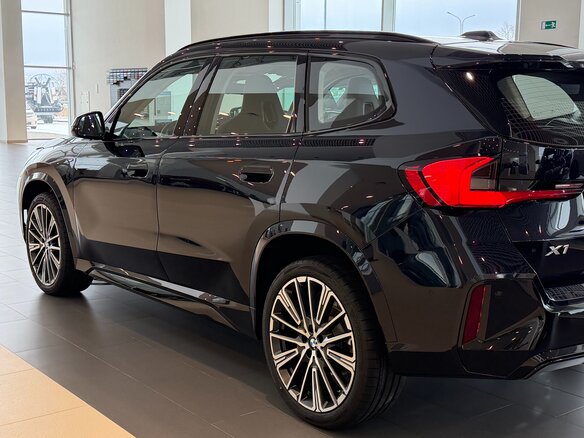 2026 BMW X1 Long 25Li xDrive III (U11/U12), чёрный, 6100000 рублей - вид 6