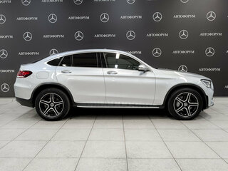 2021 Mercedes-Benz GLC Coupe 300 I (C253) Рестайлинг, серебристый, 5250000 рублей, вид 4