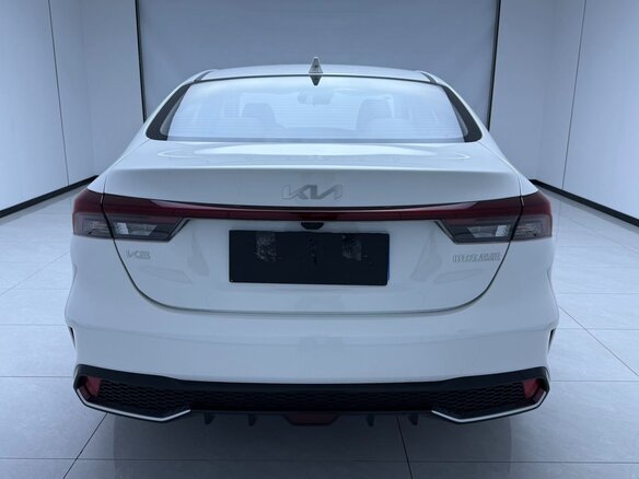 2023 Kia K3 II (China Market) Рестайлинг, белый, 1485007 рублей - вид 2