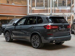 2026 BMW X5 40d IV (G05/G18) Рестайлинг, серый, 16990000 рублей, вид 4