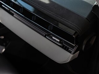 2026 Geely Atlas II, чёрный, 4119990 рублей, вид 4