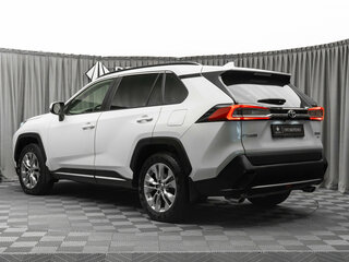 2020 Toyota Wildlander I, белый, 3090000 рублей, вид 4