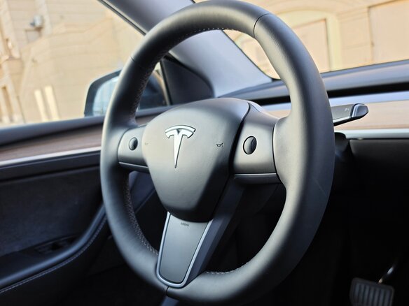 2022 Tesla Model Y Long Range Dual Motor I, чёрный, 4700000 рублей - вид 16
