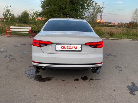2017 Audi A4 V (B9), белый, 2590000 рублей - вид 2