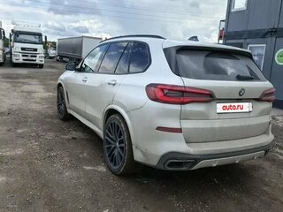 2021 BMW X5 40d IV (G05/G18), белый, 8700000 рублей, вид 3