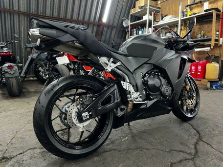 2023 Honda CBR 600RR, чёрный, 1320000 рублей, вид 5
