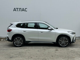 2024 BMW X1 Long 25Li xDrive III (U11/U12), белый, 5790000 рублей, вид 4