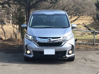 2018 Honda Freed+ II, серебристый, 1212000 рублей, вид 2