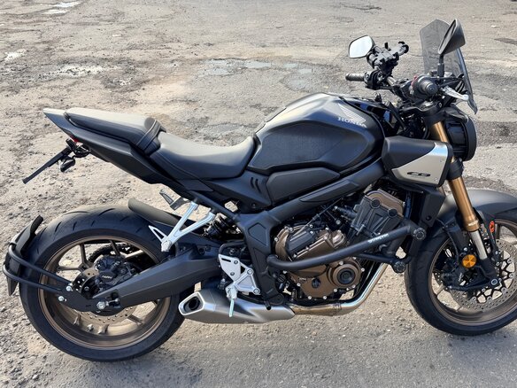 2024 Honda CB 650R, чёрный, 1149000 рублей - вид 1