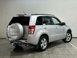 2010 Suzuki Grand Vitara II Рестайлинг, серебристый, 740000 рублей, вид 3
