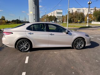 2022 Toyota Camry VIII (XV70) Рестайлинг, серый, 3200000 рублей, вид 4