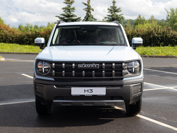 2026 Haval H3 I Рестайлинг, серый, 3549000 рублей - вид 2
