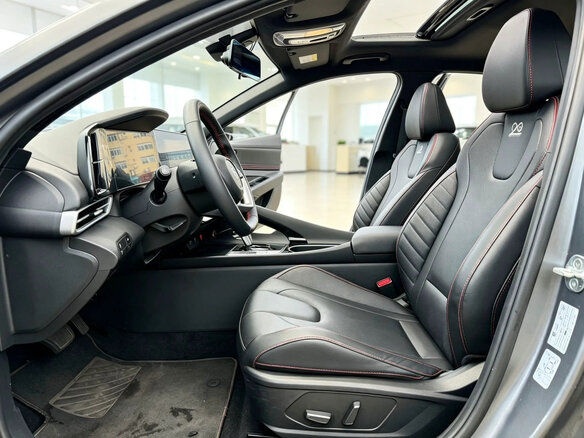 2023 Hyundai Elantra VII (CN7), серый, 1550000 рублей - вид 13
