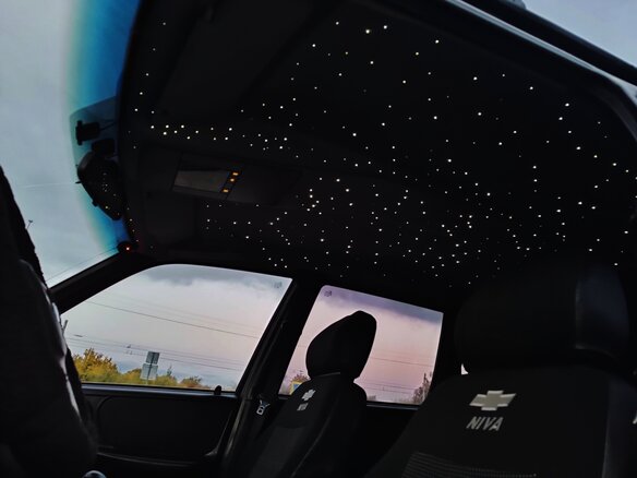 2011 Chevrolet Niva I Рестайлинг, серый - вид 2