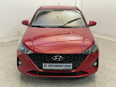 2020 Hyundai Solaris II Рестайлинг, красный, 1375000 рублей, вид 2