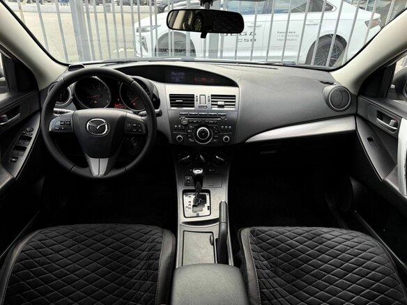 2013 Mazda 3 II (BL) Рестайлинг, белый - вид 11