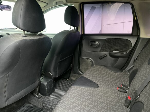 2006 Nissan Note I, жёлтый, 398000 рублей - вид 11