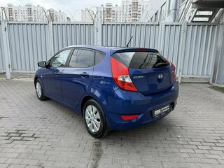 2013 Hyundai Solaris I, синий, 785000 рублей, вид 5