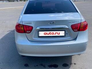 2011 Hyundai Elantra IV (HD), серебристый, 670000 рублей, вид 4