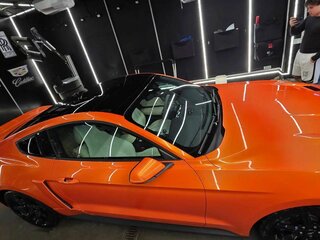 2019 Ford Mustang VI Рестайлинг, оранжевый, 3400000 рублей, вид 4