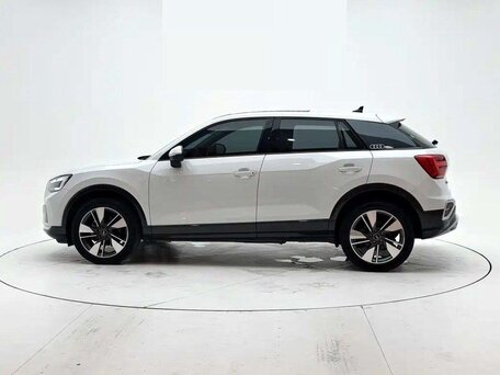 2022 Audi Q2 L 35 TFSI I Рестайлинг, белый, 1840000 рублей, вид 4