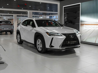 2019 Lexus UX 200 I, белый, 3150000 рублей, вид 2