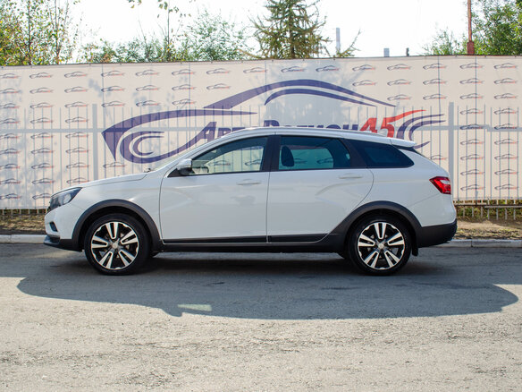 2019 Lada (ВАЗ) Vesta SW Cross I, белый, 1013000 рублей - вид 7