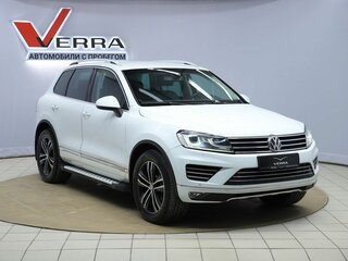 2015 Volkswagen Touareg II Рестайлинг, белый, 2100000 рублей, вид 3