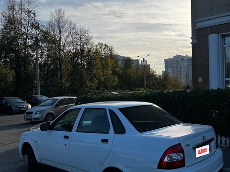 2012 Lada (ВАЗ) Priora I, белый, 105000 рублей, вид 3