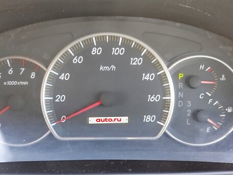 2004 Toyota Alphard I, белый, 1490000 рублей, вид 5