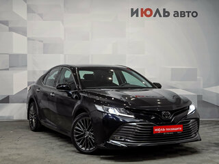 2021 Toyota Camry VIII (XV70), чёрный, 3100000 рублей, вид 3
