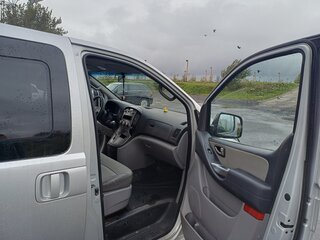 2009 Hyundai Grand Starex I, серый, 650000 рублей, вид 3