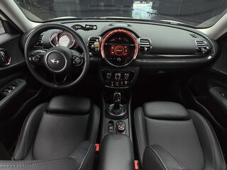 2021 Mini Clubman Cooper II Рестайлинг, белый, 1895000 рублей, вид 5