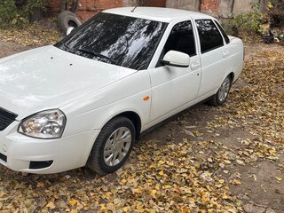 2016 Lada (ВАЗ) Priora I Рестайлинг, белый, 375000 рублей, вид 3